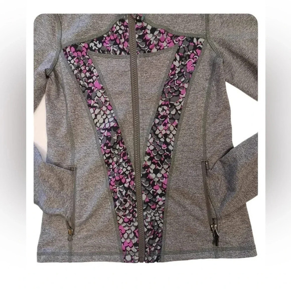 Ivivva Grey Athleisure Sporty Zip Up Jacket Size 10 - Picture 3 of 7